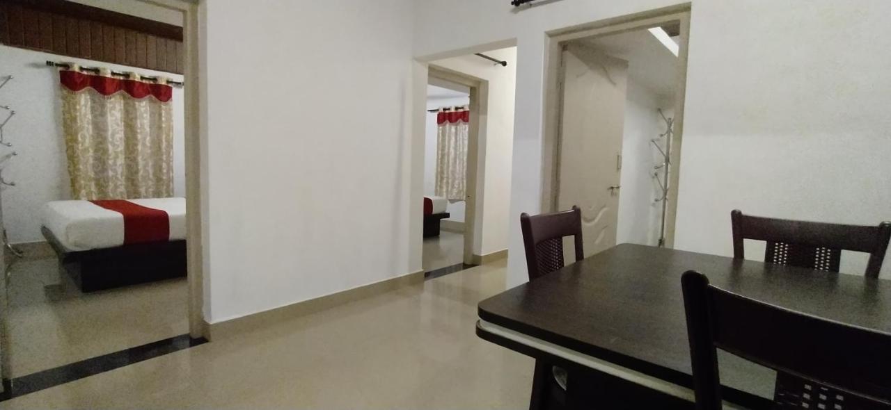 Leeland Munnar Bed and Breakfast Buitenkant foto