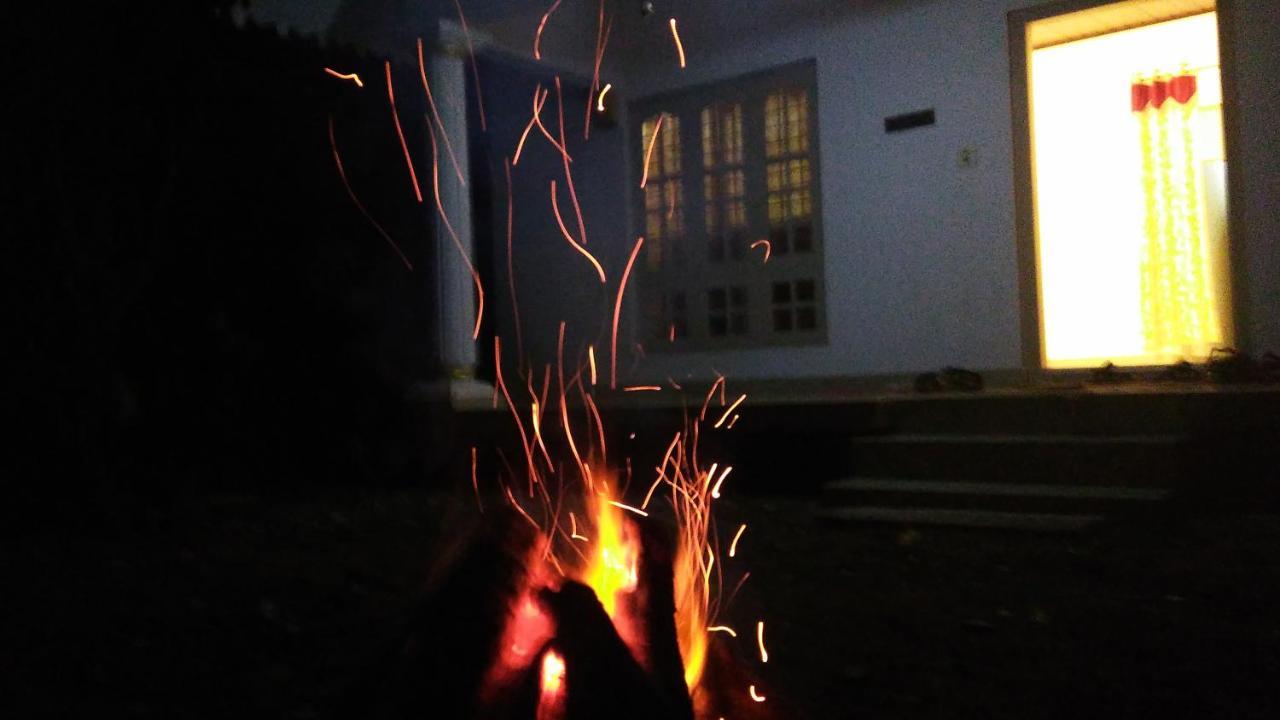 Leeland Munnar Bed and Breakfast Buitenkant foto