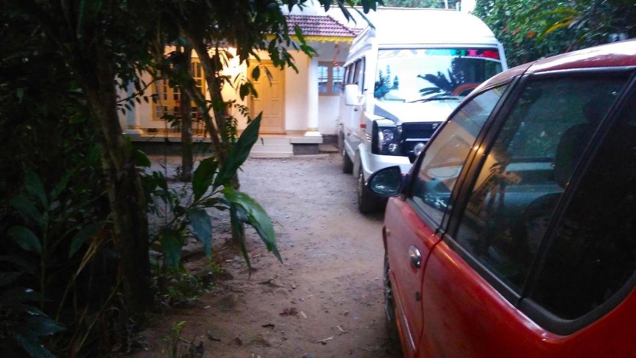 Leeland Munnar Bed and Breakfast Buitenkant foto